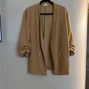 Mustard, yellow blazer